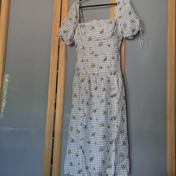 Floral Puff Sleeve Dress - Picture 3 of 3